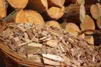 Holzhackschnitzel: Lieferung und Trocknung